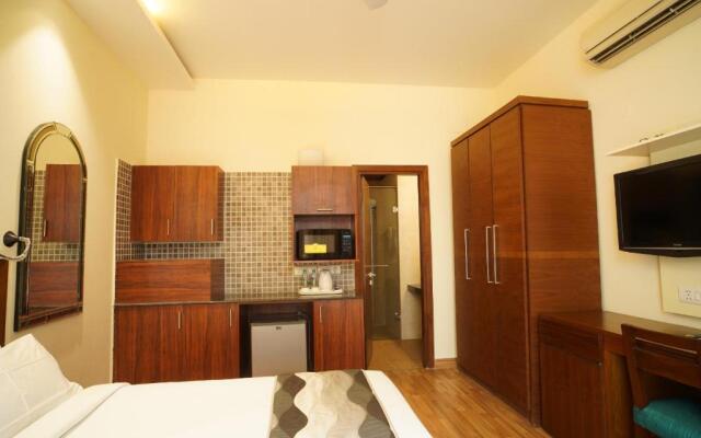 UDS Villa - Scandinavian B&B - Next to VFS