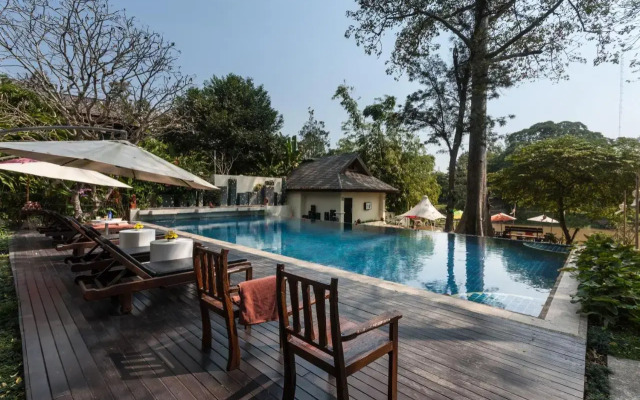 Lanna Dusita Riverside Boutique Resort