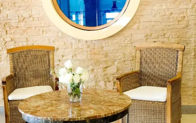 Hotel Monarque Torreblanca