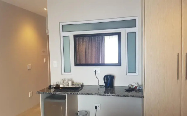 Phoenix Lodge and Waterside Accommodation