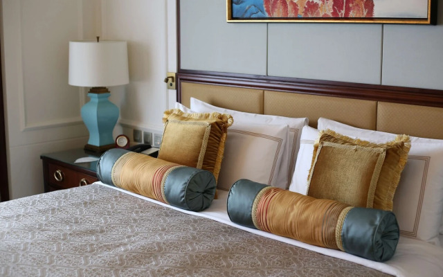 Shangri-La Manzhouli