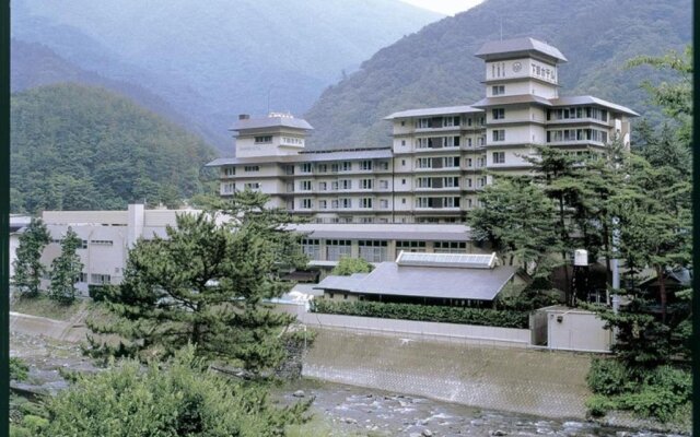 Shimobe Hotel
