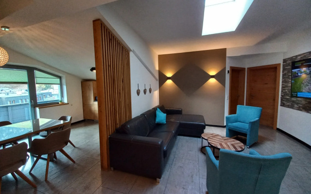 Alm-Appartement-Zell am See