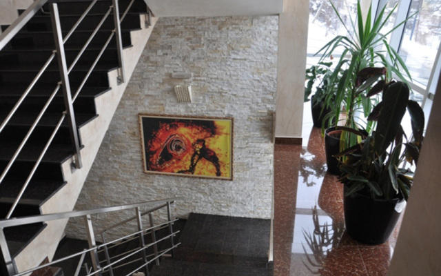 Silver Hotel