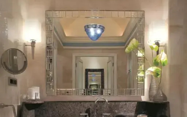 Four Seasons Hotel Istanbul at the Bosphorus