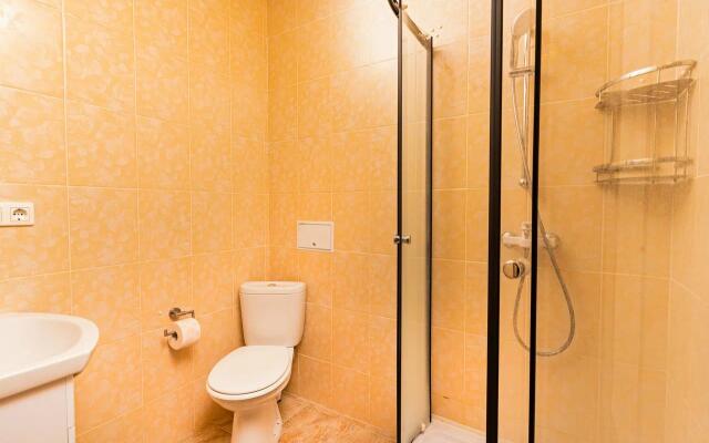 Yuzhniy Polus Guest House