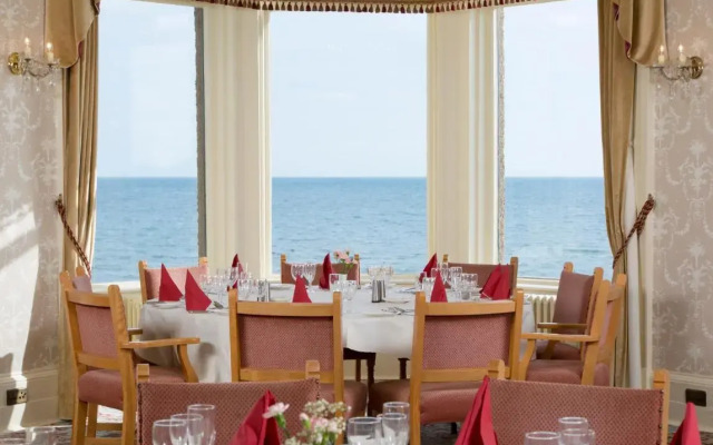 Redcliffe Hotel