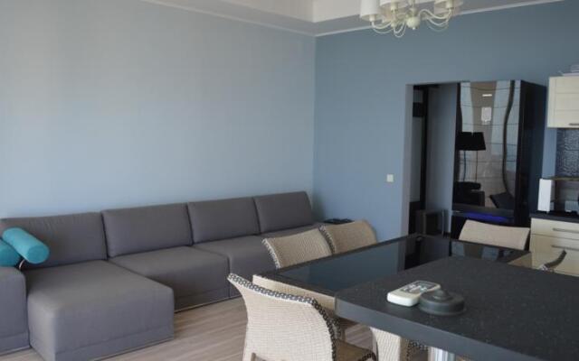 Miskhor Apartment