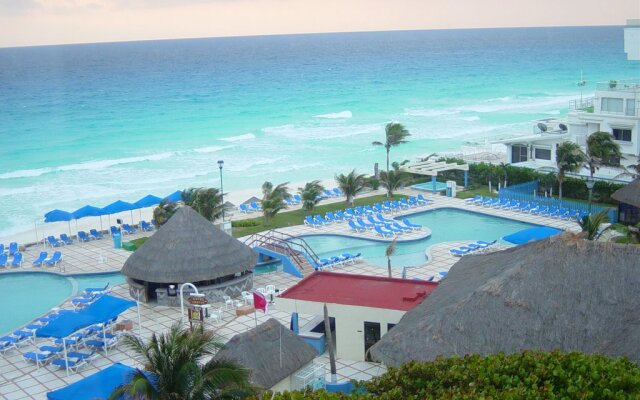 Caribbean Village Cancun