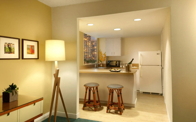 Oasis Hotel Waikiki