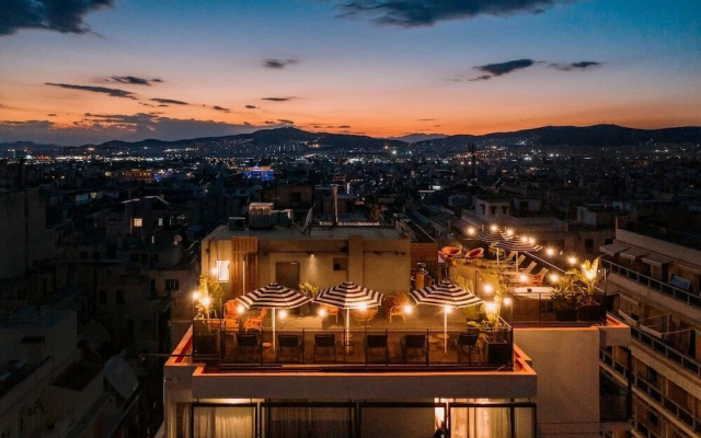 Dave Red Athens Hotel