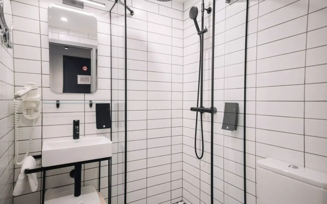 Fonnental Design Hotel 