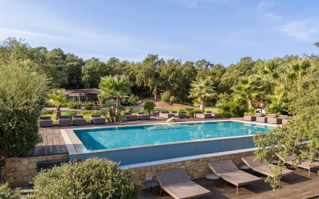 Vallegrande Nature Resorts