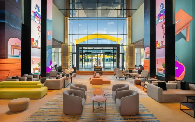 The WB Abu Dhabi, Curio Collection by Hilton