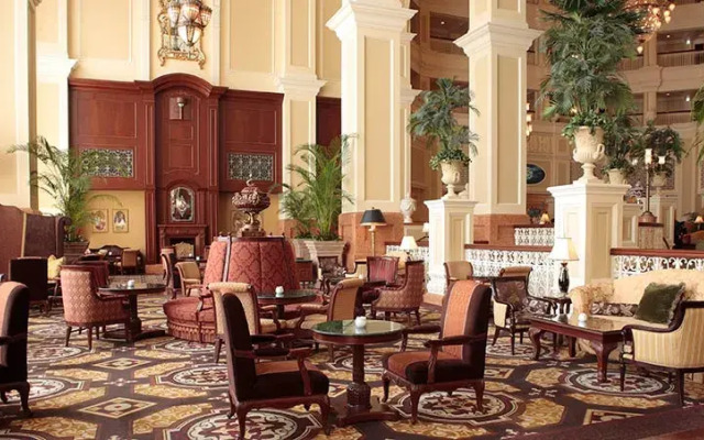 Tokyo Disneyland Hotel