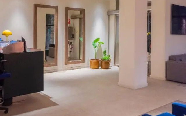 Отель California