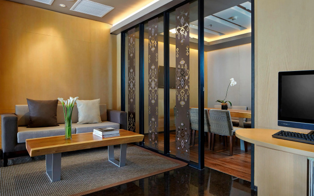 Courtyard By Marriott Bali Seminyak Resort