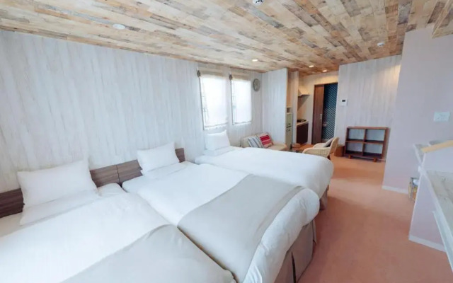 Palm Springs Miyakojima Resort