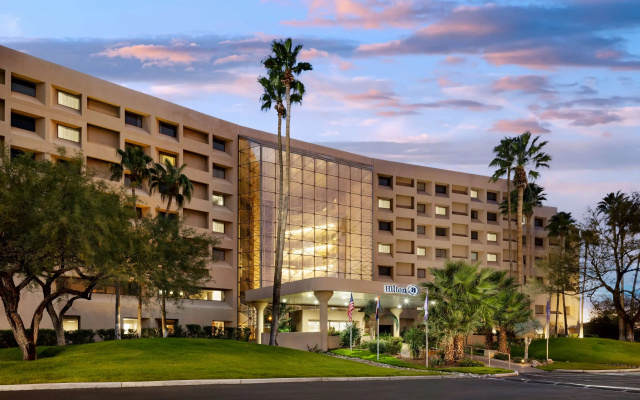 Hilton Tucson East