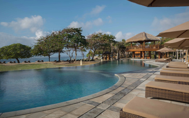 MERUSAKA Nusa Dua