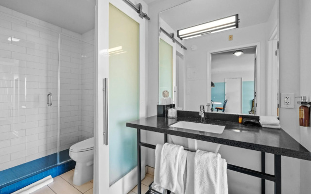 Hotel Erwin Venice Beach