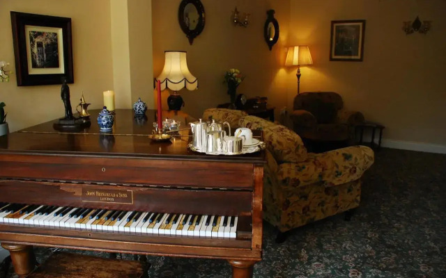 Casey's Hotel Glengarriff