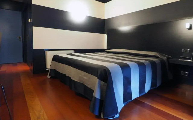 Hotel Lancaster