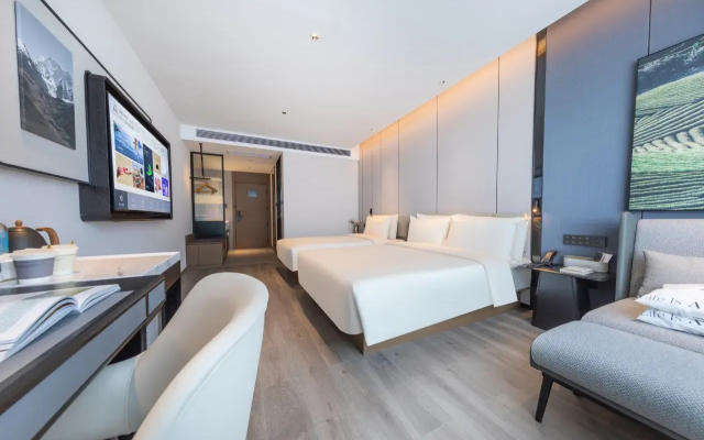 Atour Hotel Kunming Railway Station North Square