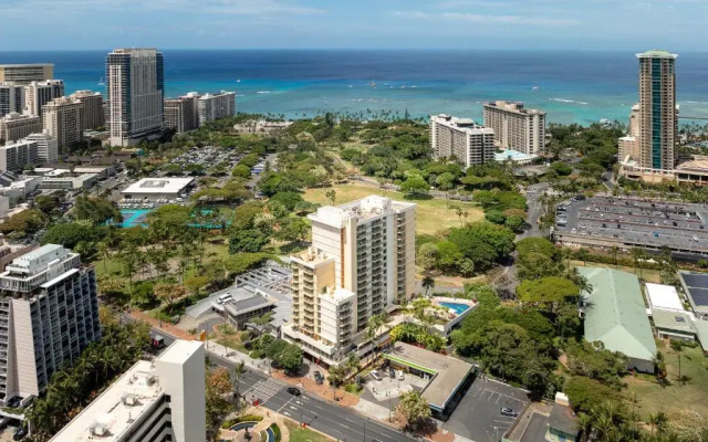 Luana Waikiki Hotel & Suites