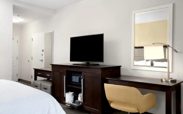 Hampton Inn by Hilton Hallandale Beach Aventura