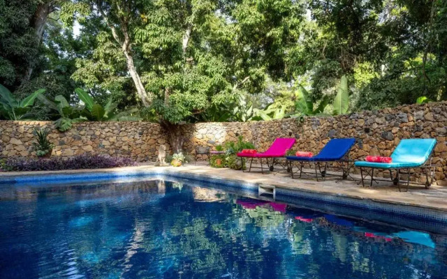 Mount Meru Game Lodge