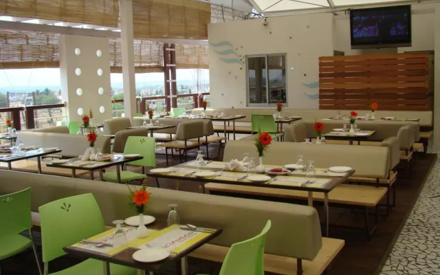 Purple Inn Boutique Hotel
