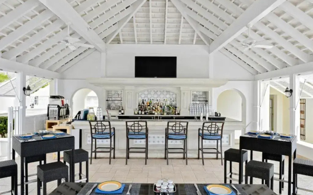 Rosewood Bermuda