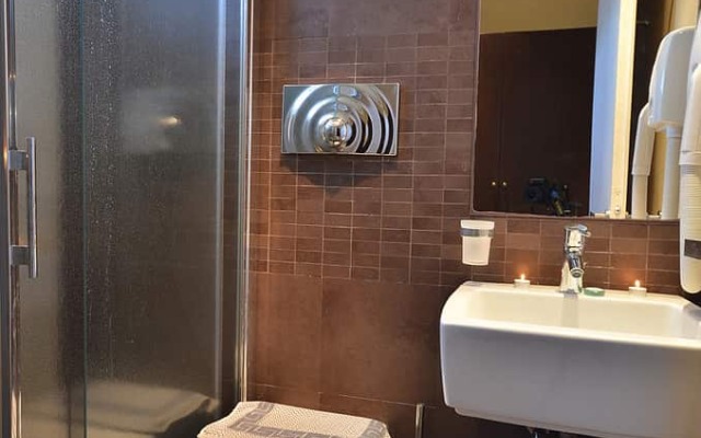 Serenity Luxury Boutique Hotel Agrilia