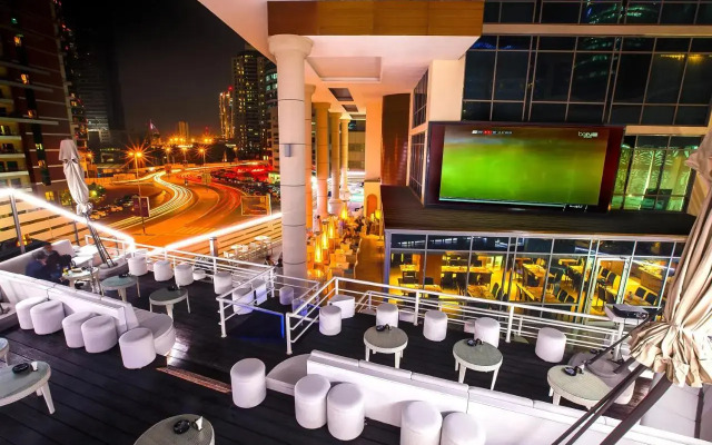 Social Hotel