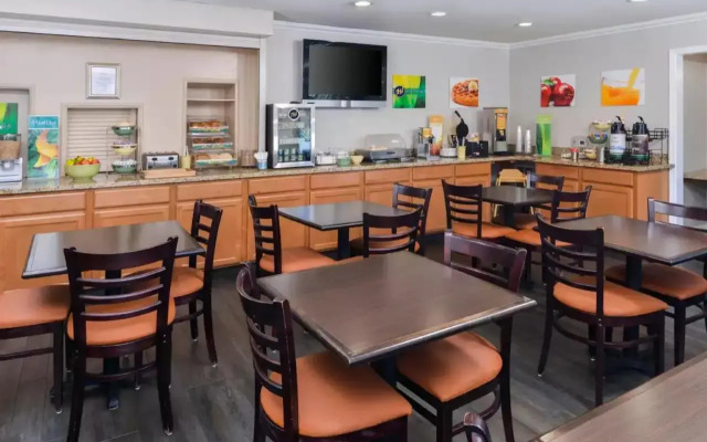 Hotel Nova SFO