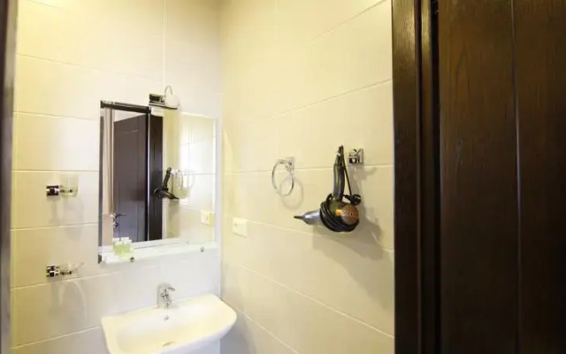 Hotel Doesi