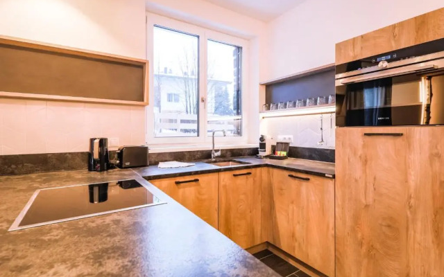 24 by AvenidA - Mountain Hotel