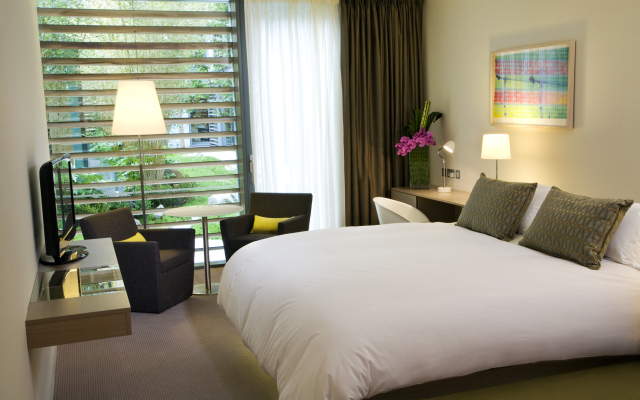 The Gibson Hotel