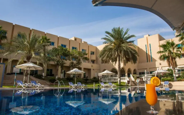 Metropolitan Al Mafraq Hotel