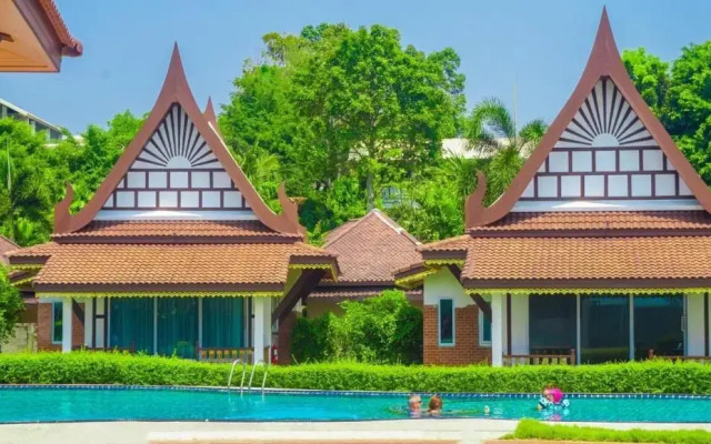Aura Samui Best Beach Hotel