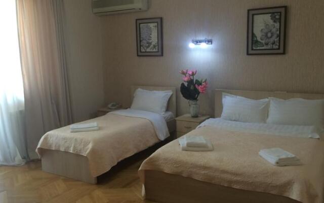 Hotel Doesi