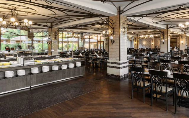 Конгресс-отель «Ареал»