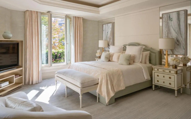 Four Seasons George V Hotel