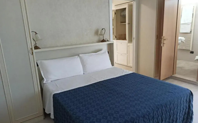 Hotel Mondial