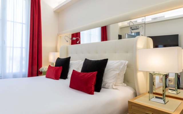 Paris Gare de l´Est - Tapestry Collection by Hilton