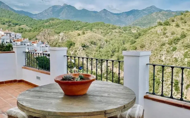 La Perla de Frigiliana Suites & Villa