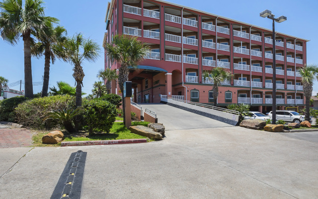 Quality Inn & Suites Galveston - Beachfront