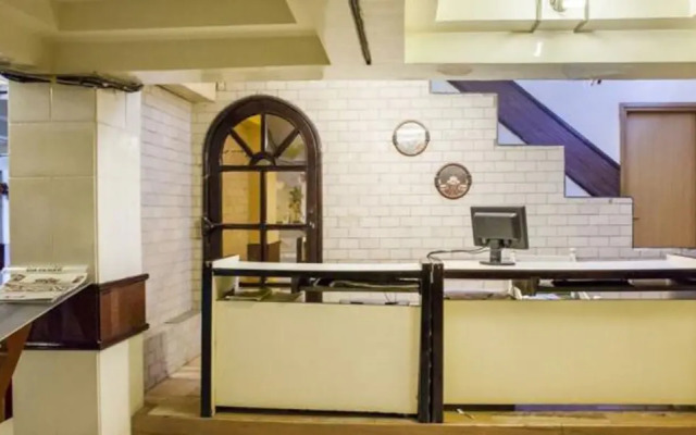 Hotel Samrat