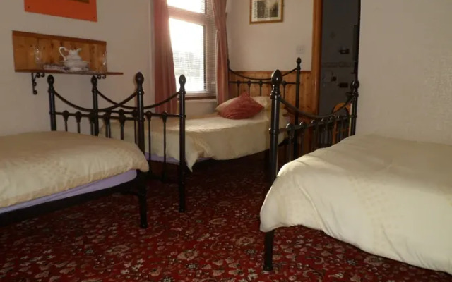 Camelot Hotel